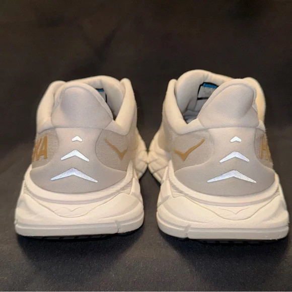 Hoka One Arahi 6 Women’s Size 9.5 B Cloud/Rose Gold– Gently Used - Picture 5 of 7